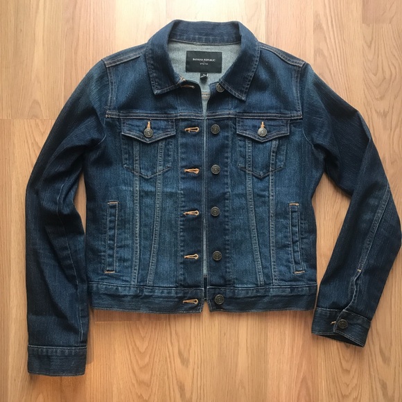 Banana Republic Jackets & Blazers - Banana Republic denim jacket